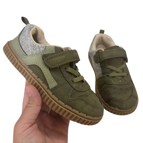 OshKosh B’gosh Toddler Boys Green Sneakers Size 11M Hook Loop Casual - Picture 1 of 9